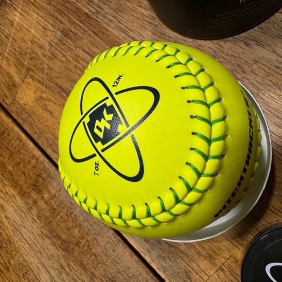 PitchTracker Softball. Brand New. - Picture 3 of 10